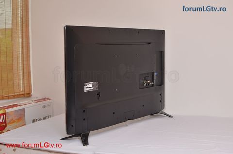 lg-tv-43lh560v-unpack